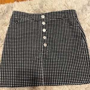 size small forever21 mini skirt